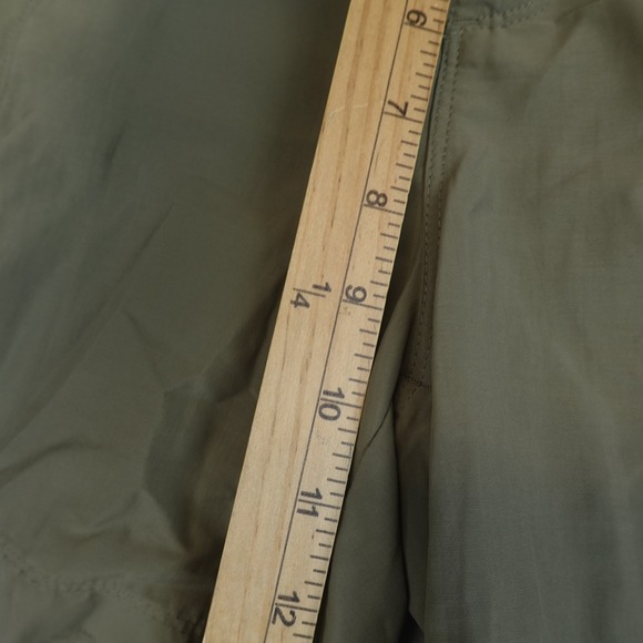 Mountain Hardwear Shorts Womens 12/44 Green Hiking Outdoor Hiking - Picture 3 of 9